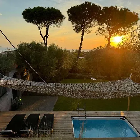 Villa Sea View In Olive Garden Nea Kallikrateia