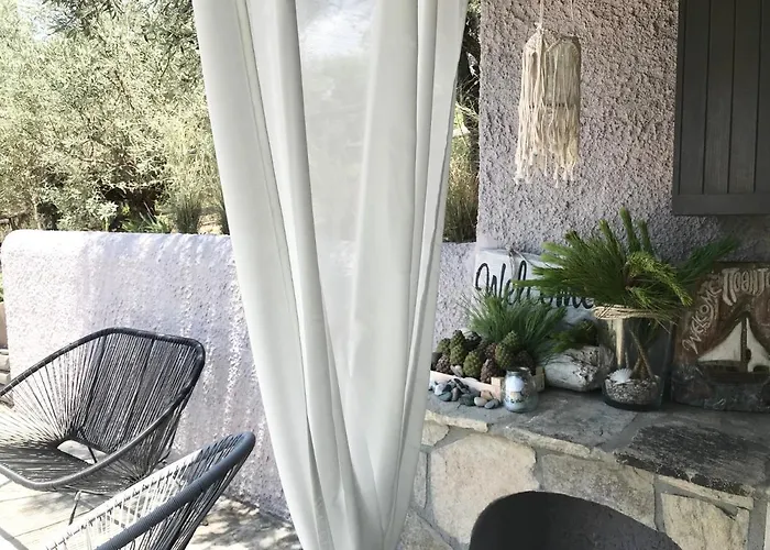 فيلة Sea View In Olive Garden Nea Kallikrateia